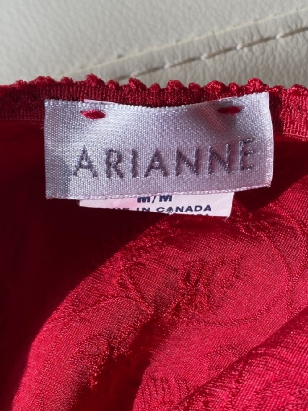 Delicate red lace Teddy G-string bodysuit by Arianne - made in Canada - Picture 9 of 16